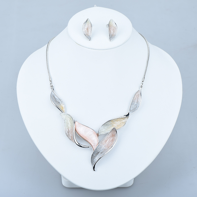ICEYY New Design Fashion Art P - đánh giá và giá Resin Art Earrings Design
