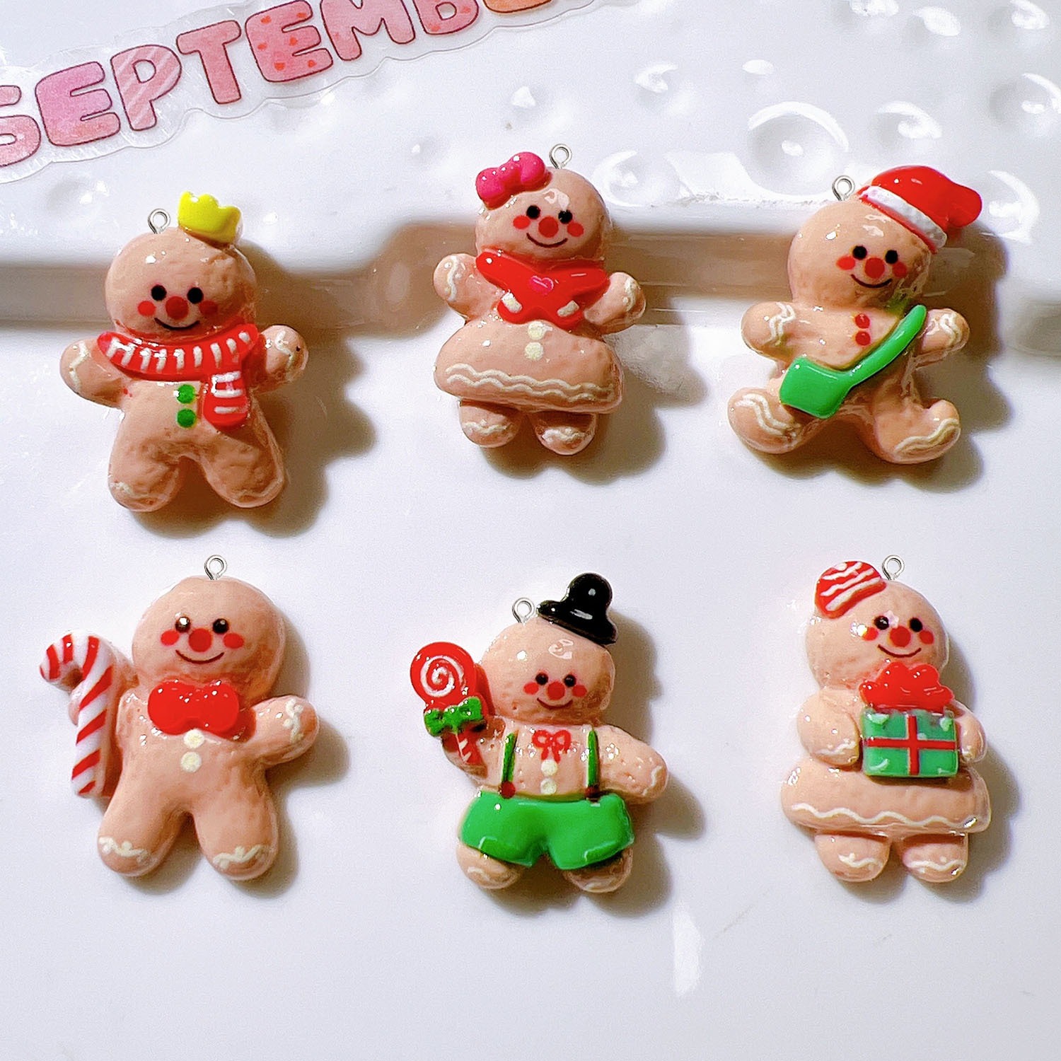 10Pcs Cute Christmas Doll Plan - đánh giá và giá Resin Art Earrings Material