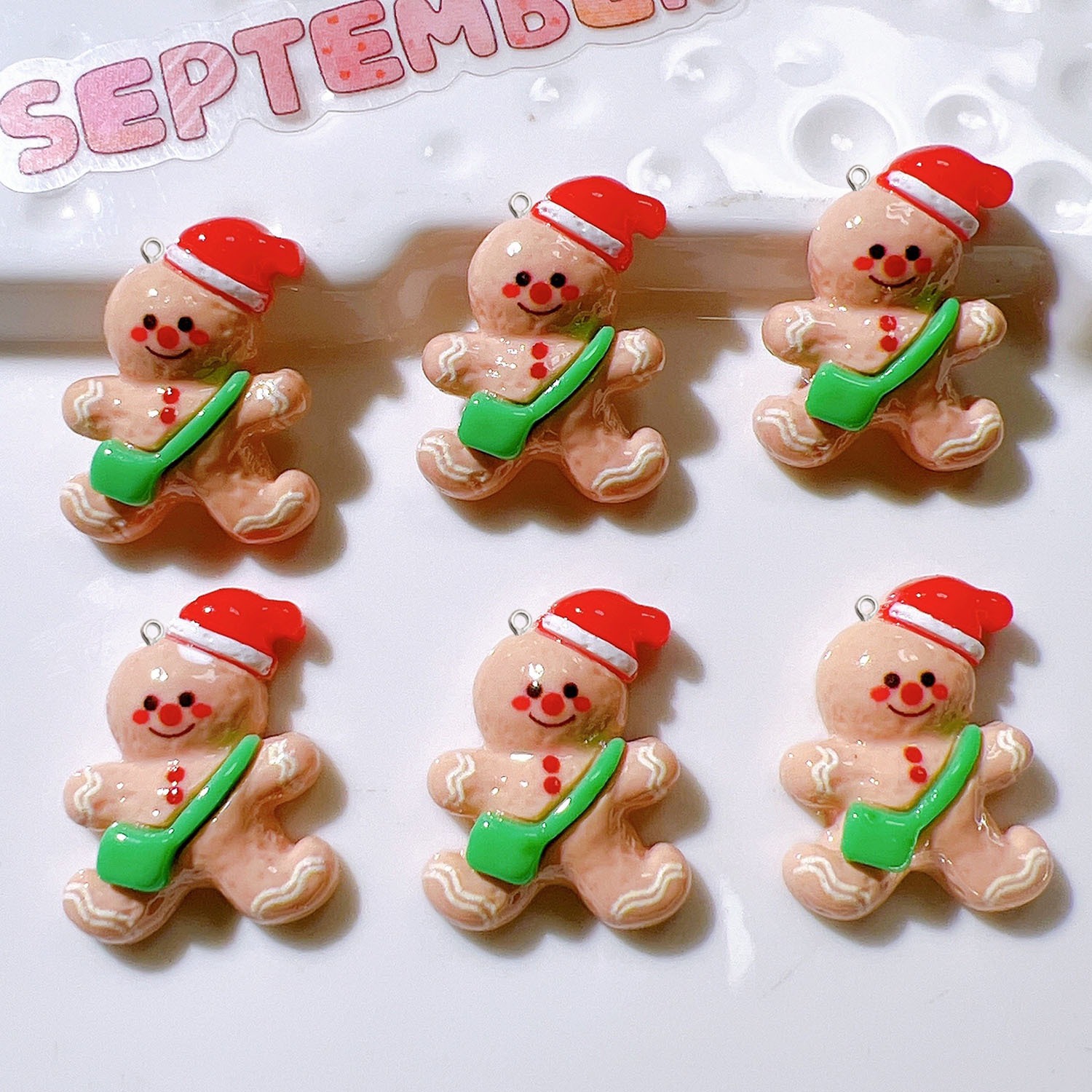 10Pcs Cute Christmas Doll Plan - đánh giá và giá Resin Art Earrings Material